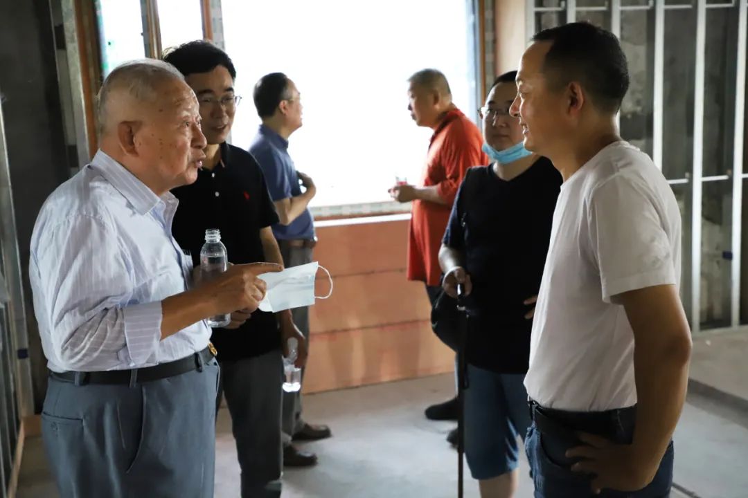 沿院士足迹10.jpg 沿院士足迹10.jpg